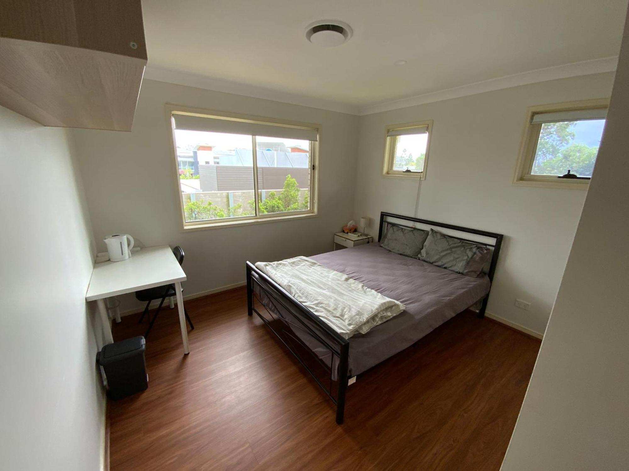 דירות גולד קוסט Shared House With Other Guests Near Shopping Center And Theme Parks חדר תמונה